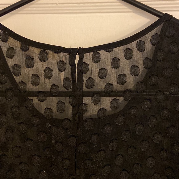 Robbi & Nikki lace top size medium - Picture 4 of 4